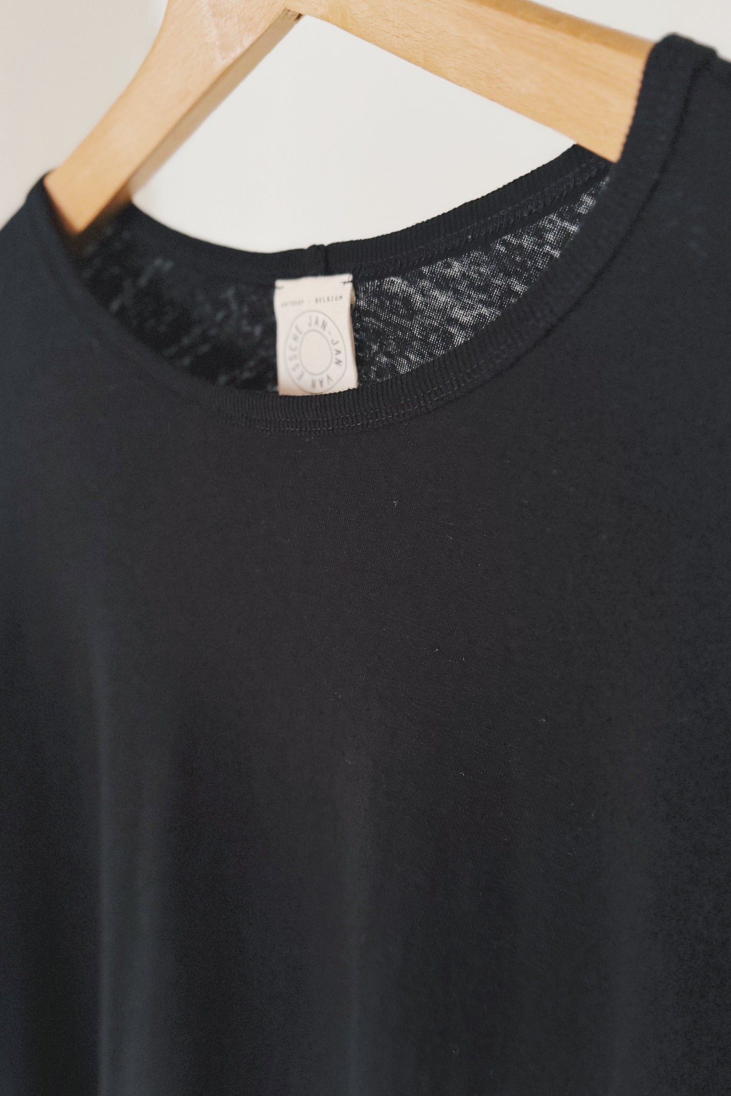 TEE#82 - COTTON LINEN JERSEY BLACK - JAN-JAN VAN ESSCHE