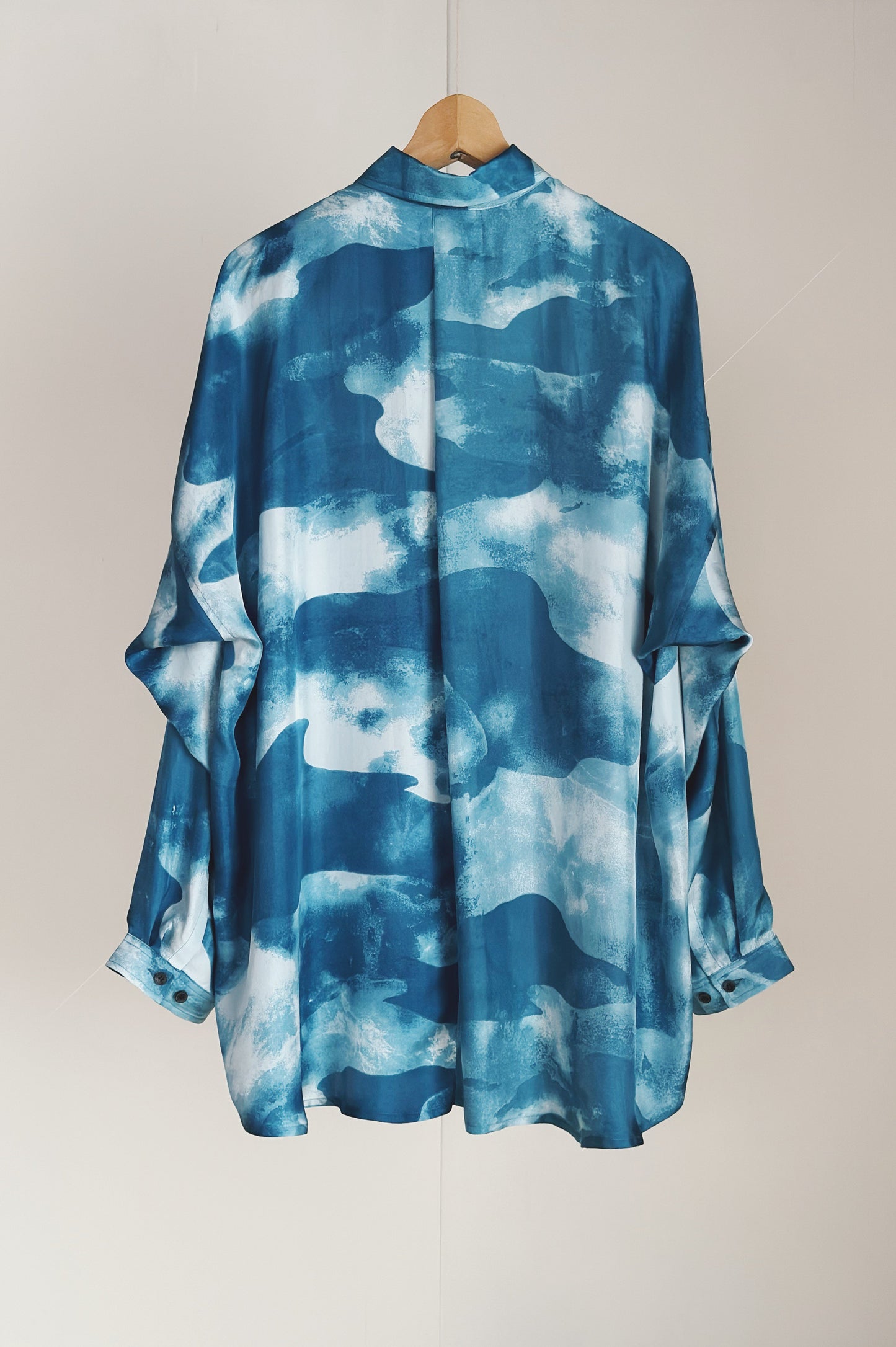 SHIRT#100 - SILK AIZOME CLOUDS - JAN JAN VAN ESSCHE