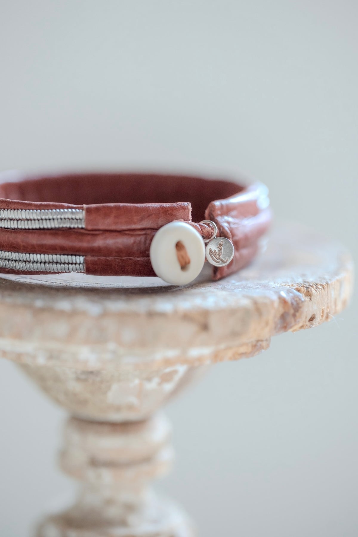MARIA RUDMAN Classic Collection Tan bracelet – Silver 925 tag detail