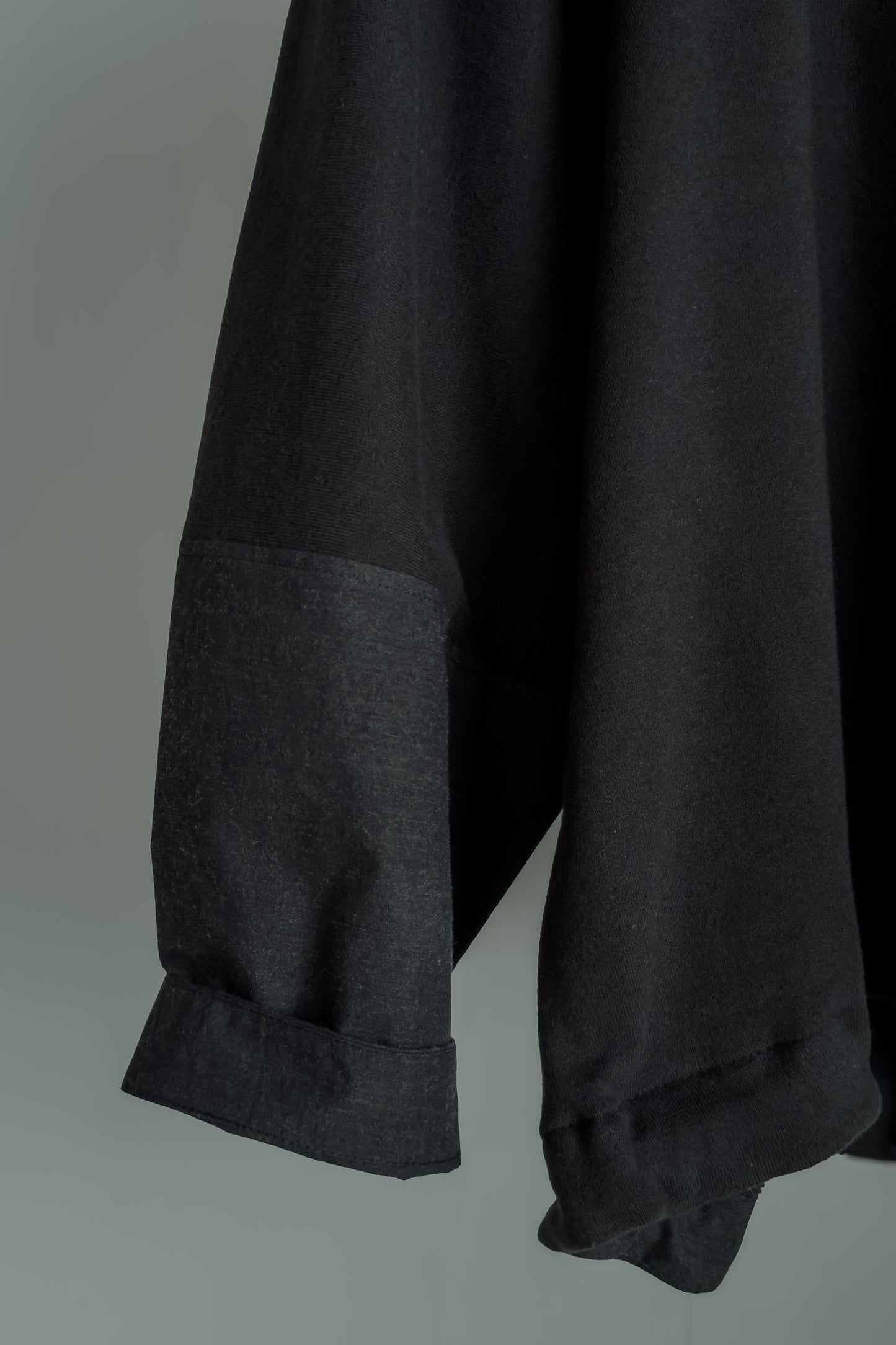 SWEAT#54 - ANTHRACITE COTTON LINEN WOOL - JAN JAN VAN ESSCHE