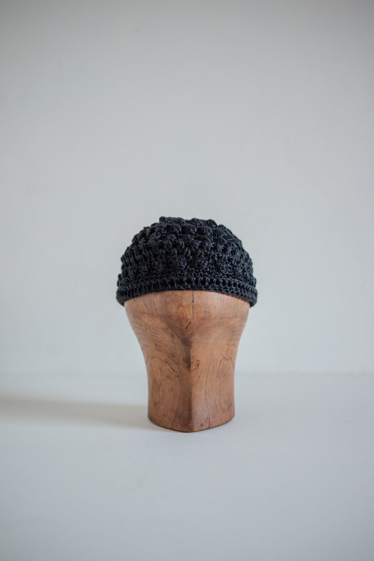 JAN-JAN VAN ESSCHE Beanie Linen Black