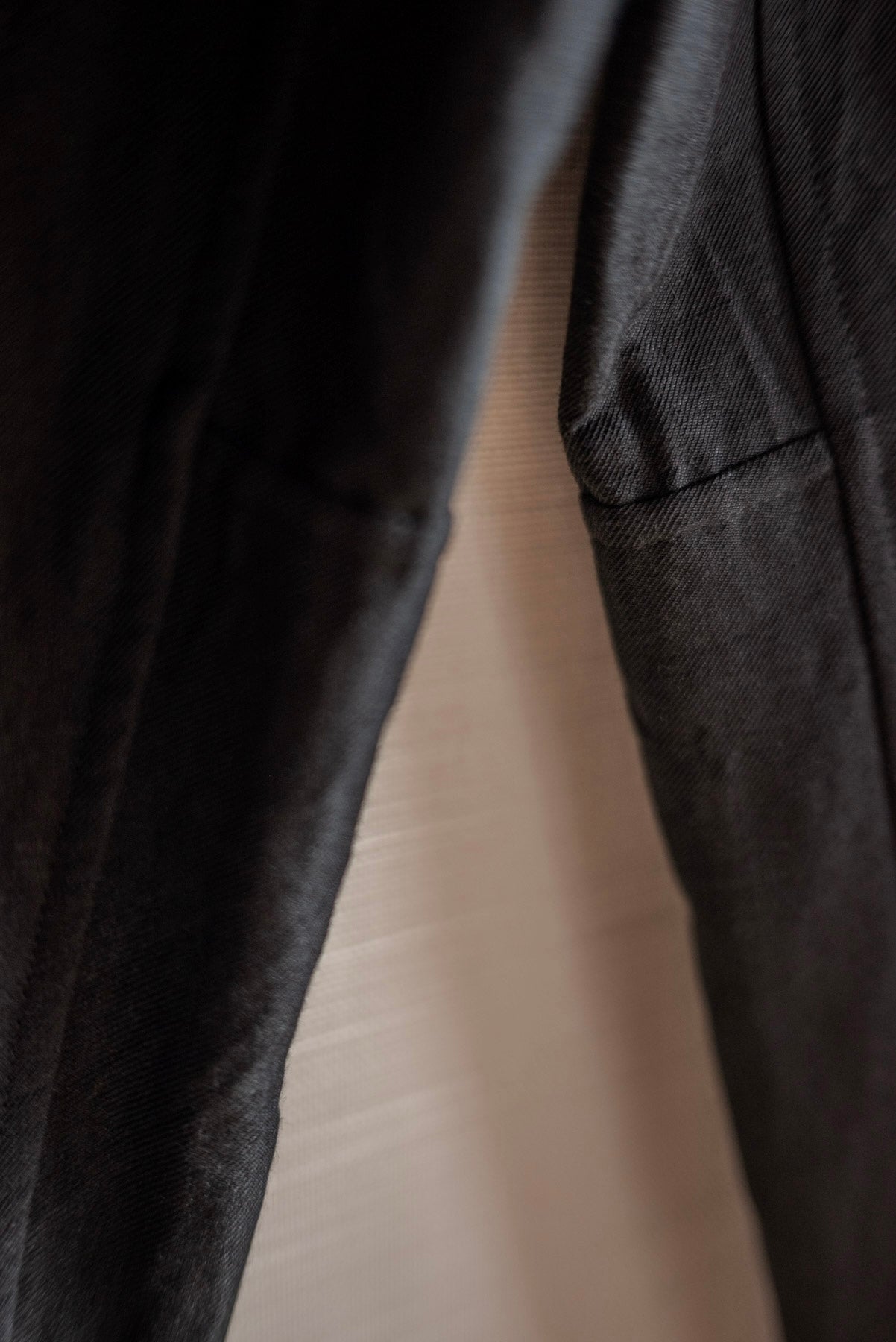 PANTALON À DOUBLE PLISSÉ JAN-JAN VAN ESSCHE