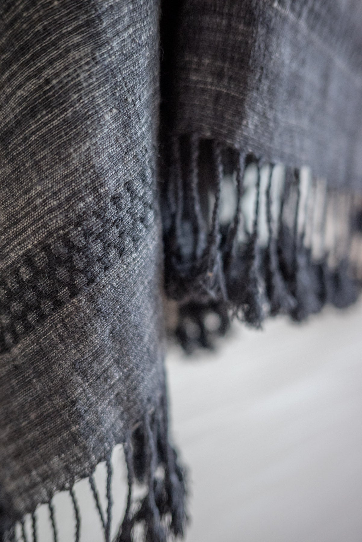 JAN-JAN VAN ESSCHE ERI SILK HANDWOVEN STOLE