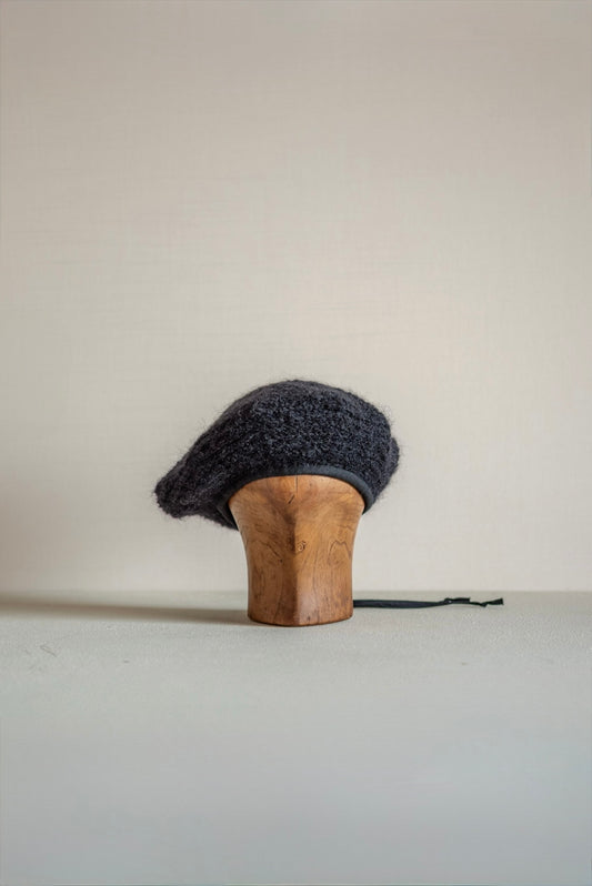 JAN-JAN VAN ESSCHE HAND CROCHET BERET BLACK