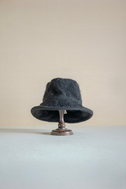 JAN-JAN VAN ESSCHE OVERSIZED BUCKET HAT TUMBLED HERRINGBONE BLACK