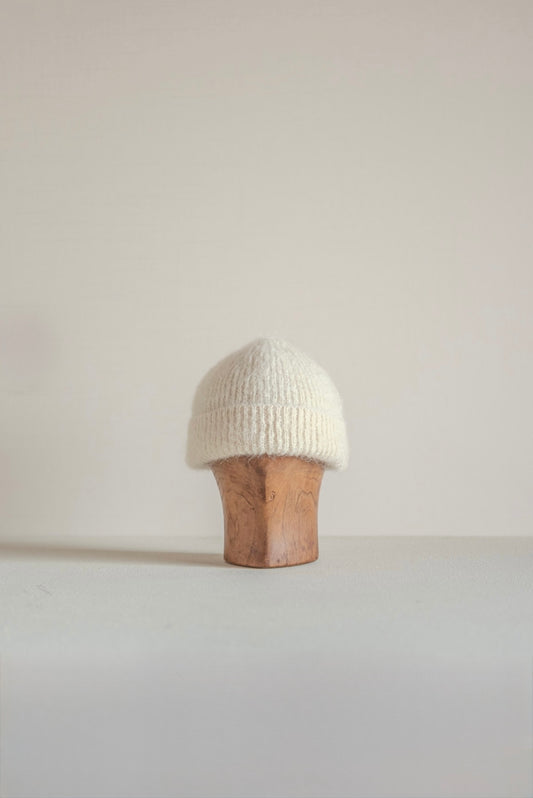 JAN-JAN VAN ESSCHE KNITTED BEANIE NATURAL
