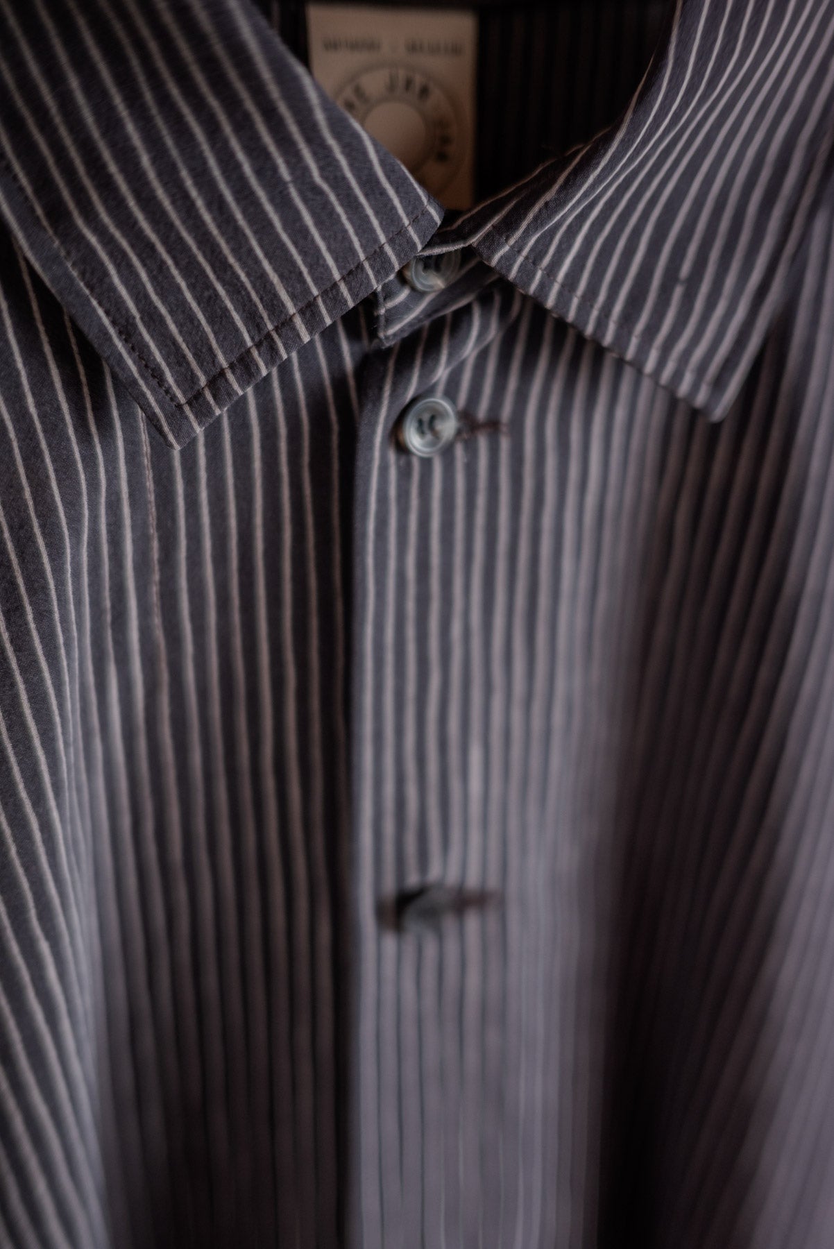 JAN-JAN VAN ESSCHE Chemise ample Gallnut Black