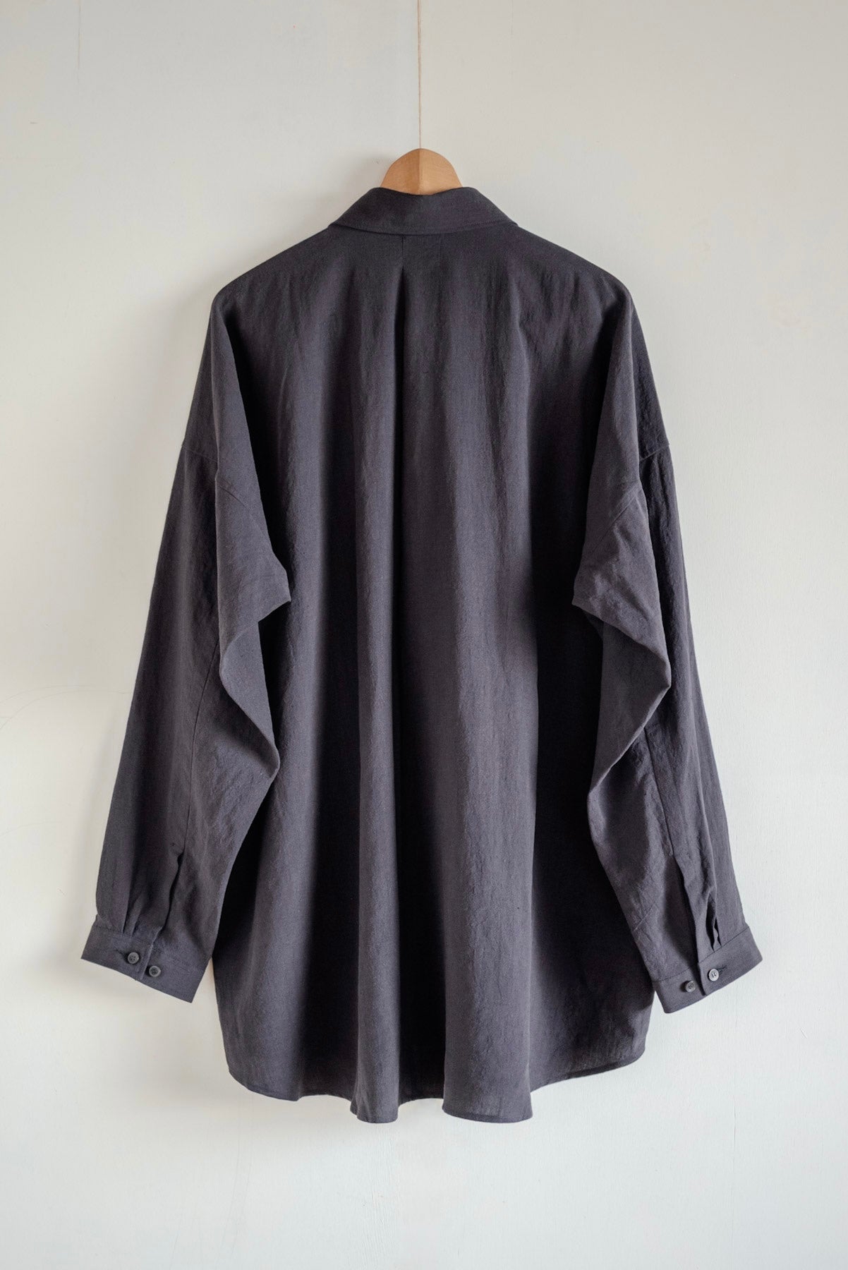 JAN-JAN VAN ESSCHE Loose Dress Shirt Sumi Kuro