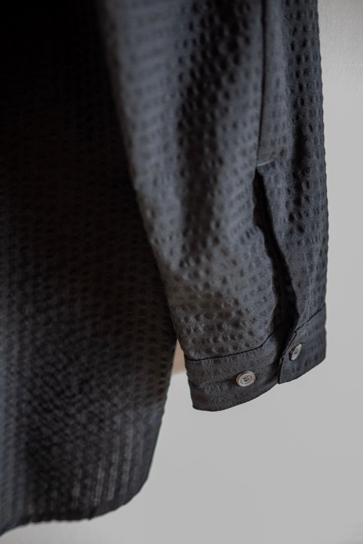 JAN-JAN VAN ESSCHE ONE PIECE LOOSE FIT SHIRT STRUCTURED STRIPE WOOL BLACK