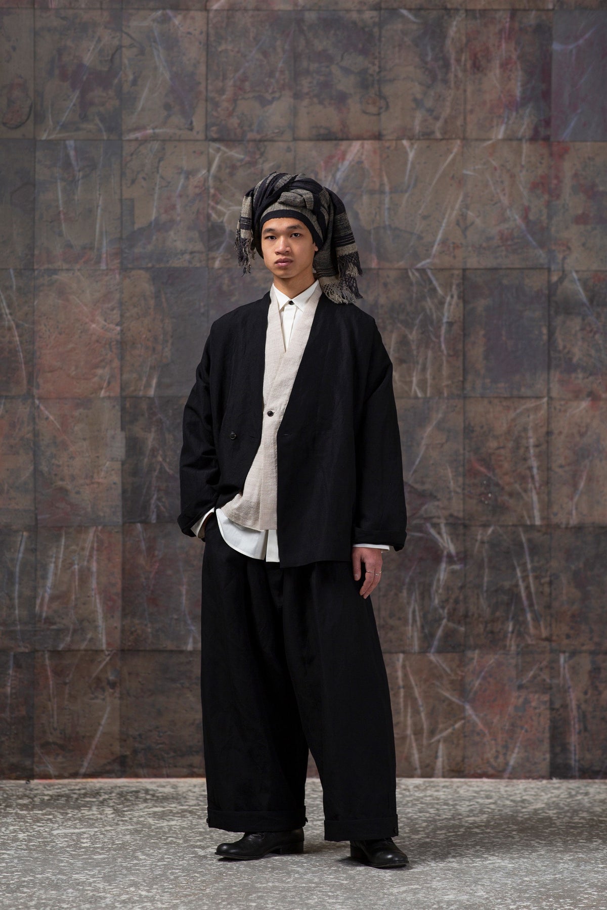 JAN-JAN VAN ESSCHE PROJECT #14 SOIL — collection look