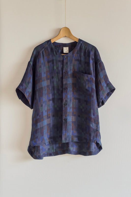 JAN-JAN VAN ESSCHE SHORT COLLARLESS SHIRT LINEN DOUBLE CLOTH PUZZLE