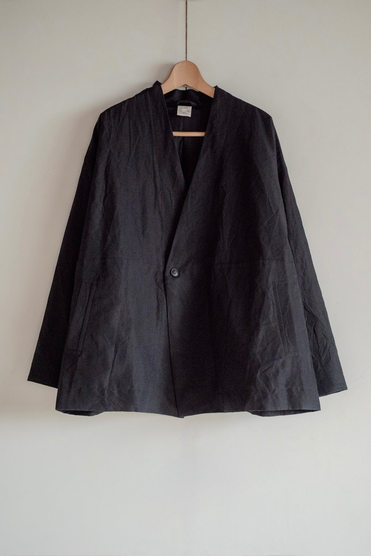 JAN-JAN VAN ESSCHE SOIL Jacket #66 in linen wool twill — front