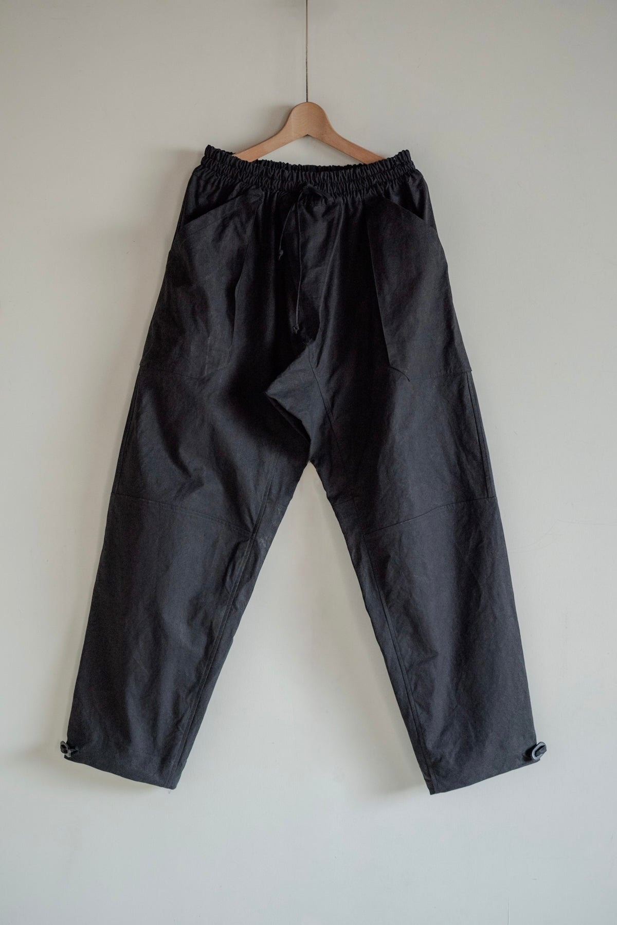 JAN-JAN VAN ESSCHE SOIL Trousers #94 in time-washed canvas — Deep Black