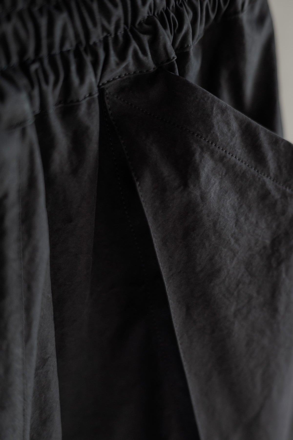 JAN-JAN VAN ESSCHE SOIL Trousers #94 in time-washed canvas — Deep Black