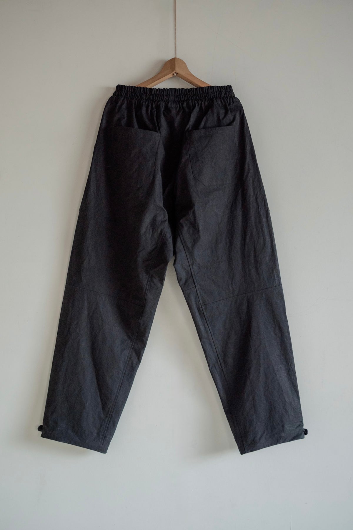 JAN-JAN VAN ESSCHE SOIL Trousers #94 in time-washed canvas — Deep Black
