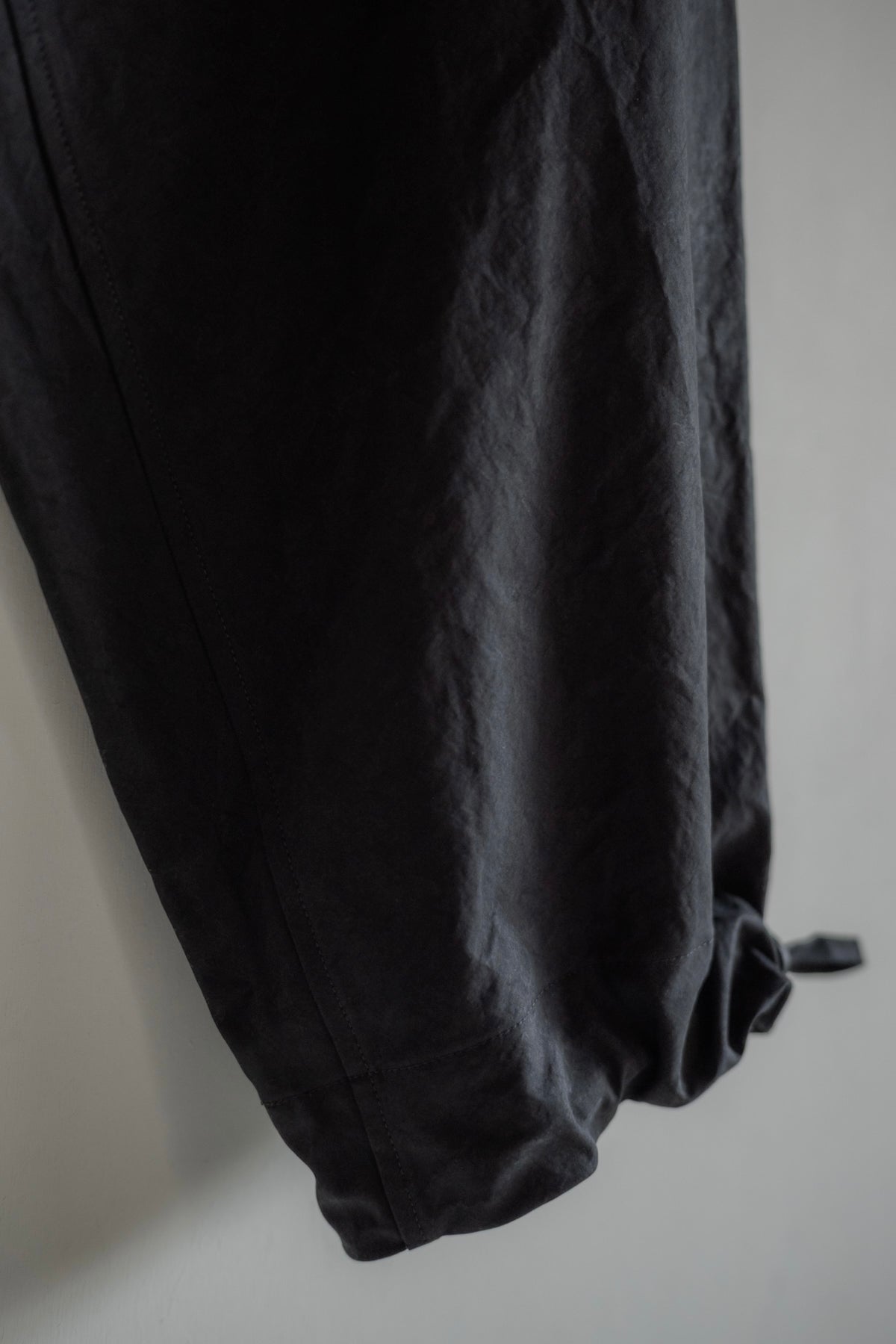 JAN-JAN VAN ESSCHE SOIL Trousers #94 in time-washed canvas — Deep Black