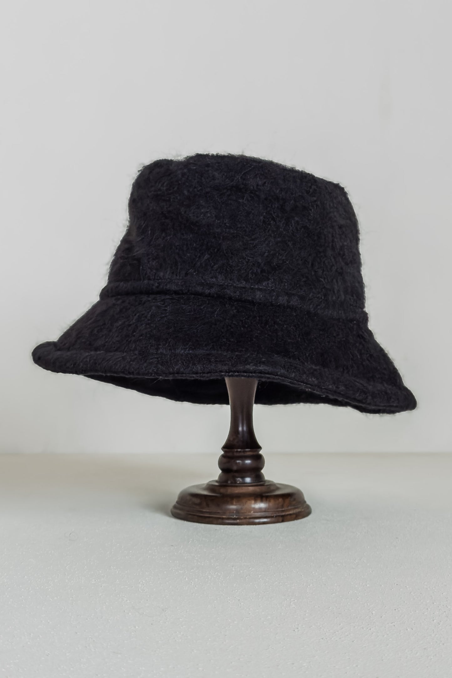 JAN-JAN VAN ESSCHE OVERSIZED BUCKET HAT TUMBLED HERRINGBONE BLACK