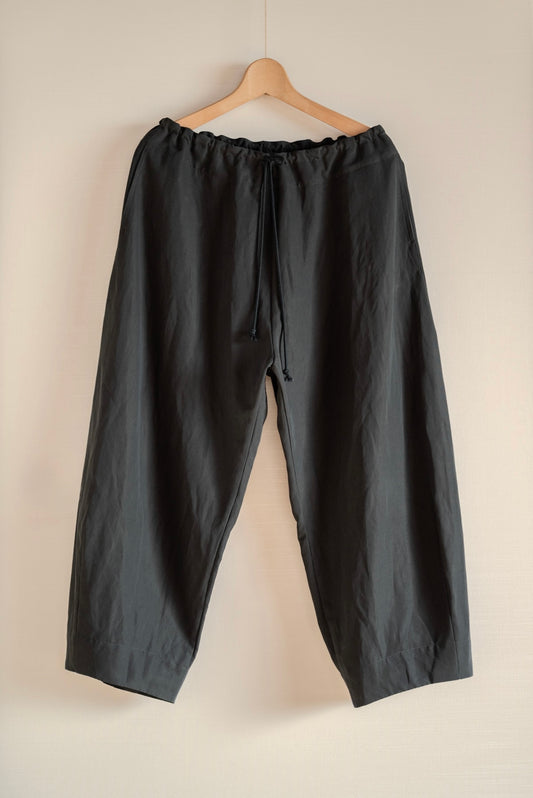 UNKRUID CLOUDY SHAPED TROUSERS