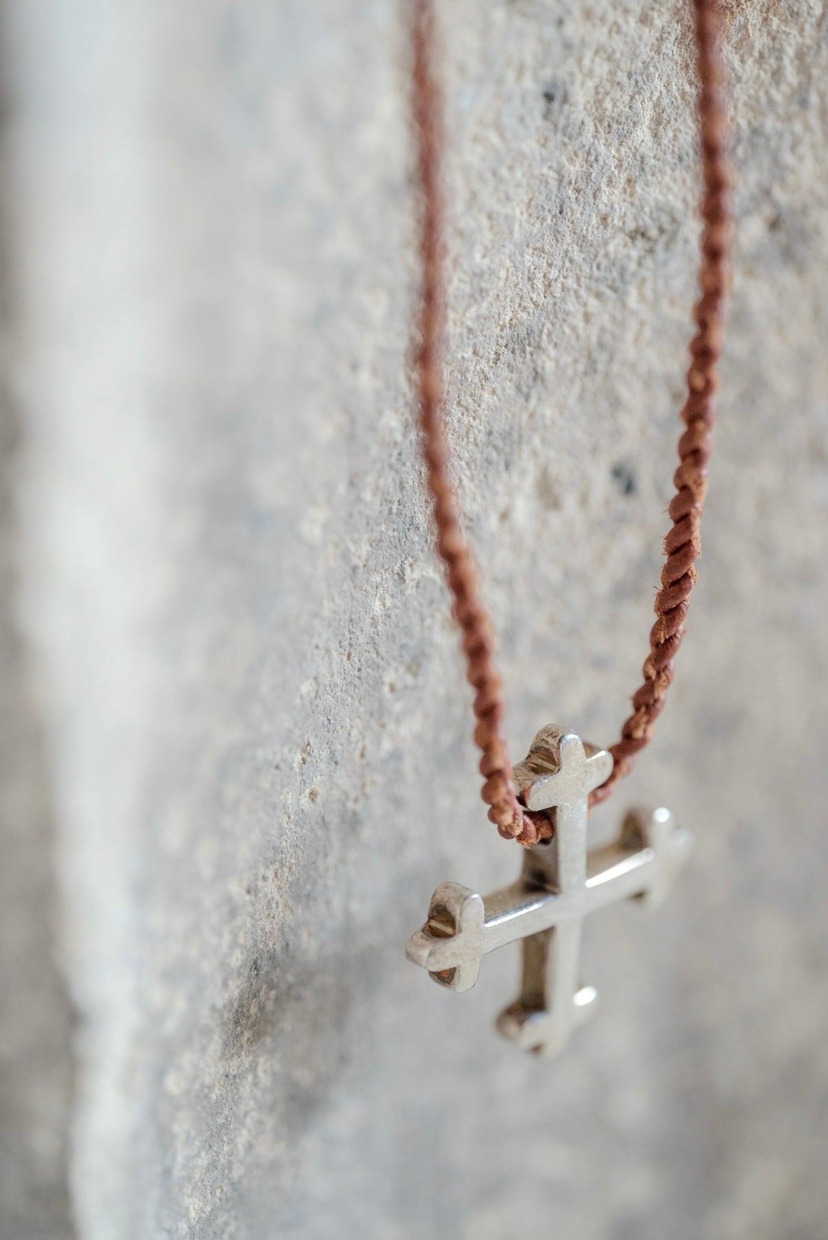 MARIA RUDMAN SILVER COLLECTION CROSS NECKLACE